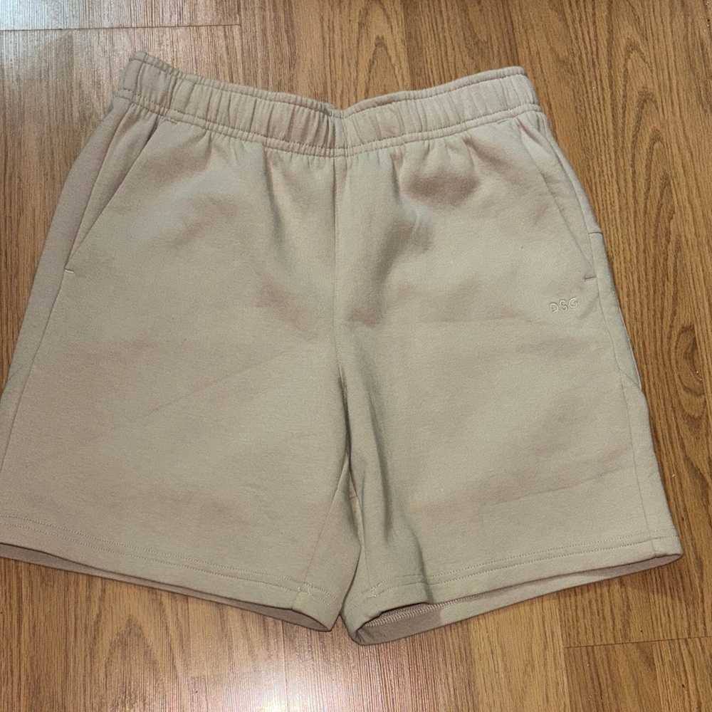 DSG Sport Fleece Shorts M NWT